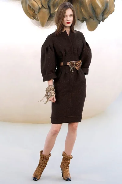 Look 14